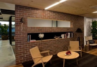 Brick partition wall