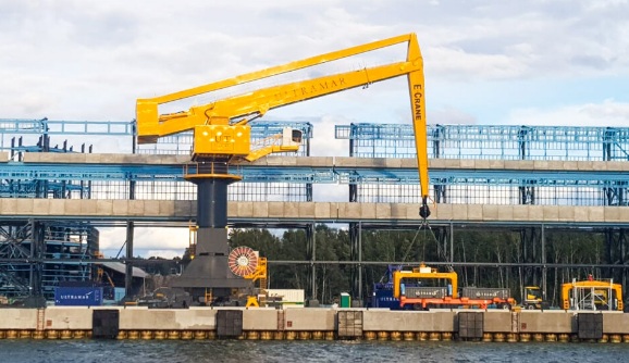 Bulk-handling Crane