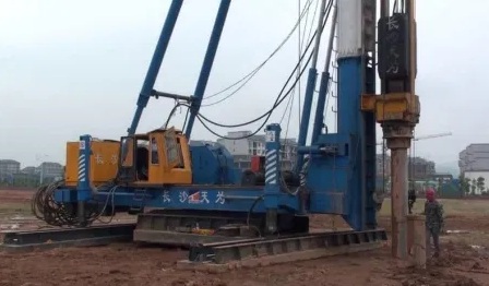 Hydraulic Pile Driving