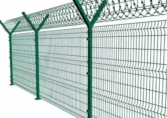 Vinyl-coated wire fencing