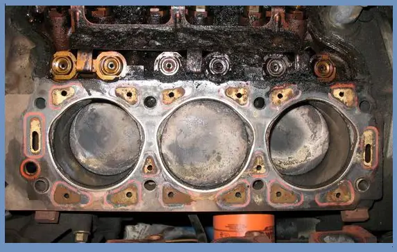 Head Gasket | Blown Head Gasket Signs of Blown Head Gasket