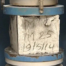 Compressive strength test of concrete